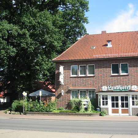 Landhotel Heiner Meyer Wahrenholz エクステリア 写真
